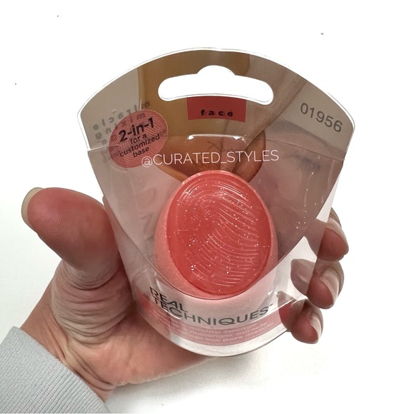 Real Techniques Miracle Mixing Sponge / Makeup Sponge & Silicone Applicator - Picture 2 of 13